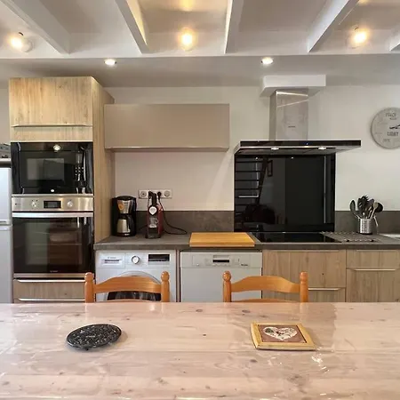 Le 101 3 Terrasse Parking דירה