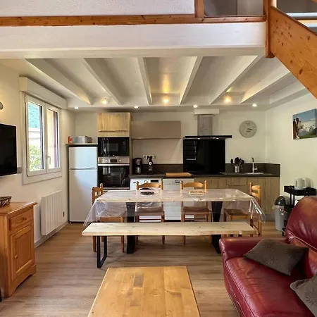 Le 101 3 Terrasse Parking דירה קאוטרט